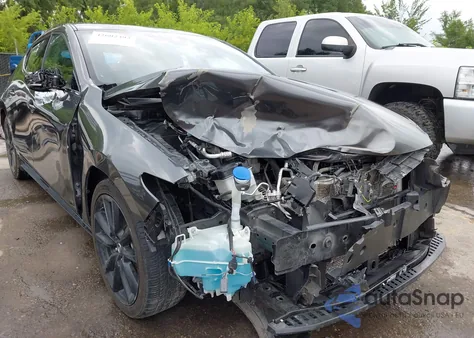 2022 Mazda Mazda3 Premium из США, поврежденный, VIN JM1BPAML9N1512260